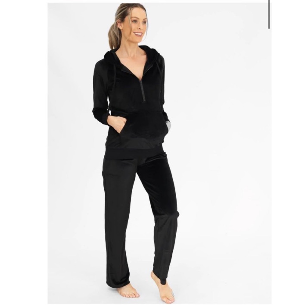 NWT Angel Maternity 2-piece Velour Set